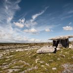 Poulnabrone Dolmen "das Loch des Mühlsteins"