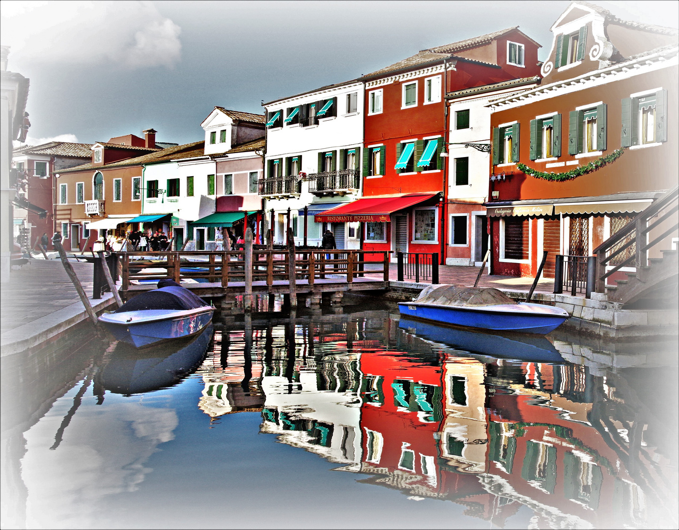 pour les amis de fc .de  , reflets  à Burano, venezia 