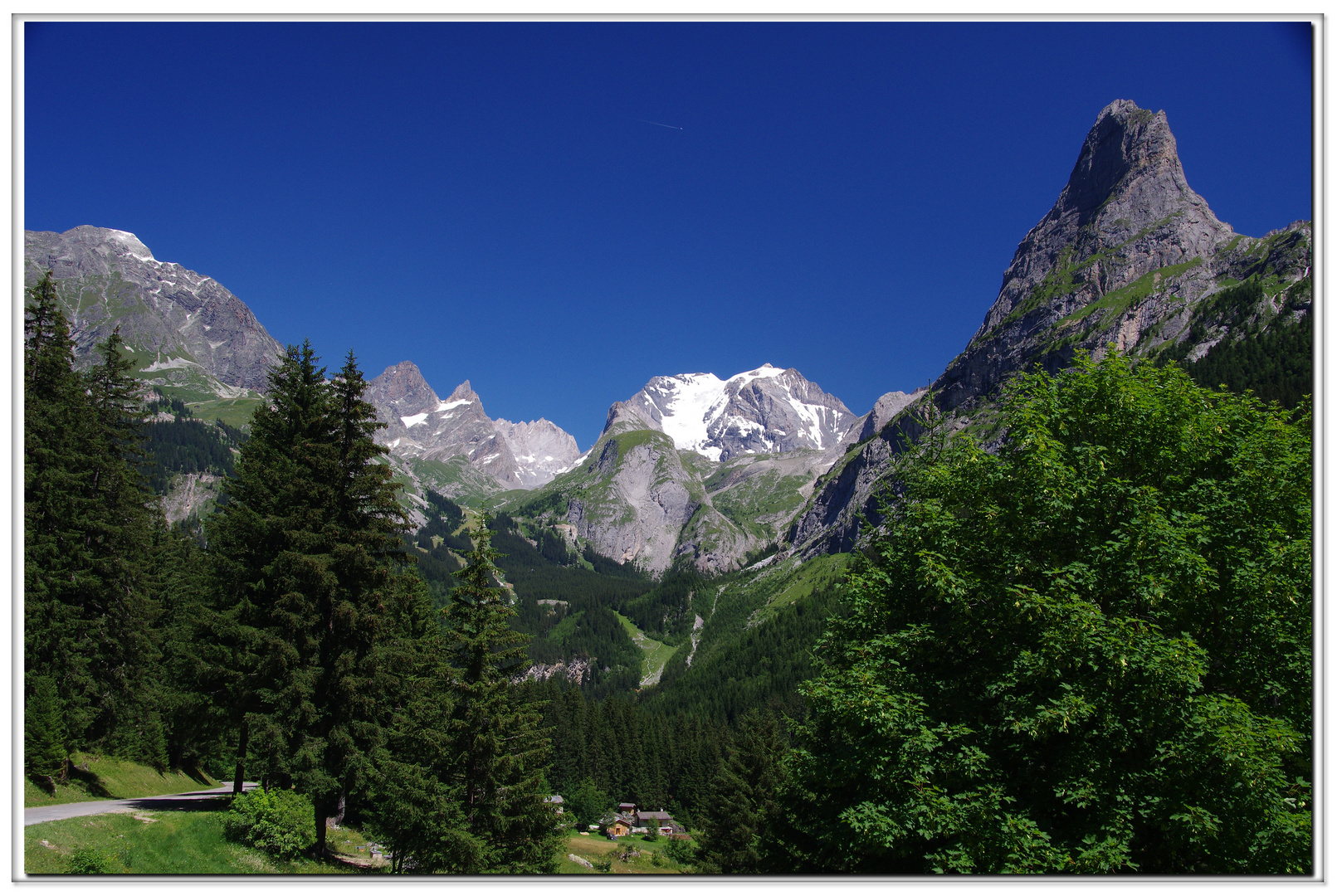 "pourtant que la montagne est belle ..."