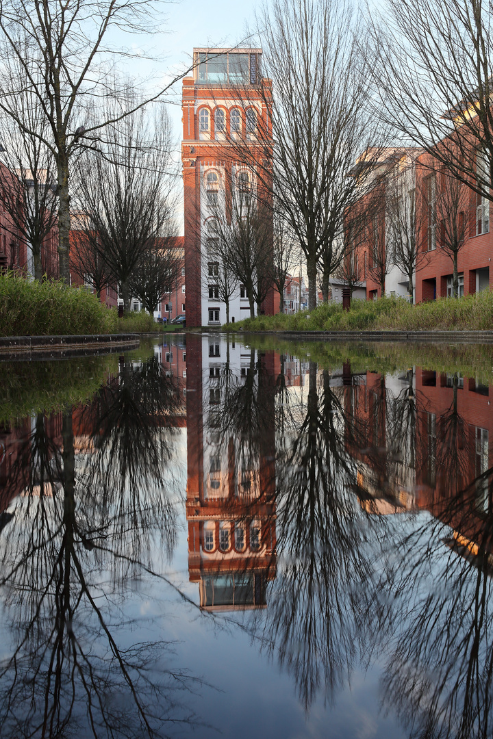 *** Povel Turm ***