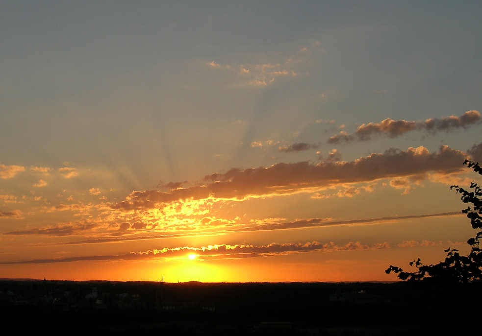 Power of Tomorrow - Nuclear Fusion Part III - rays of light