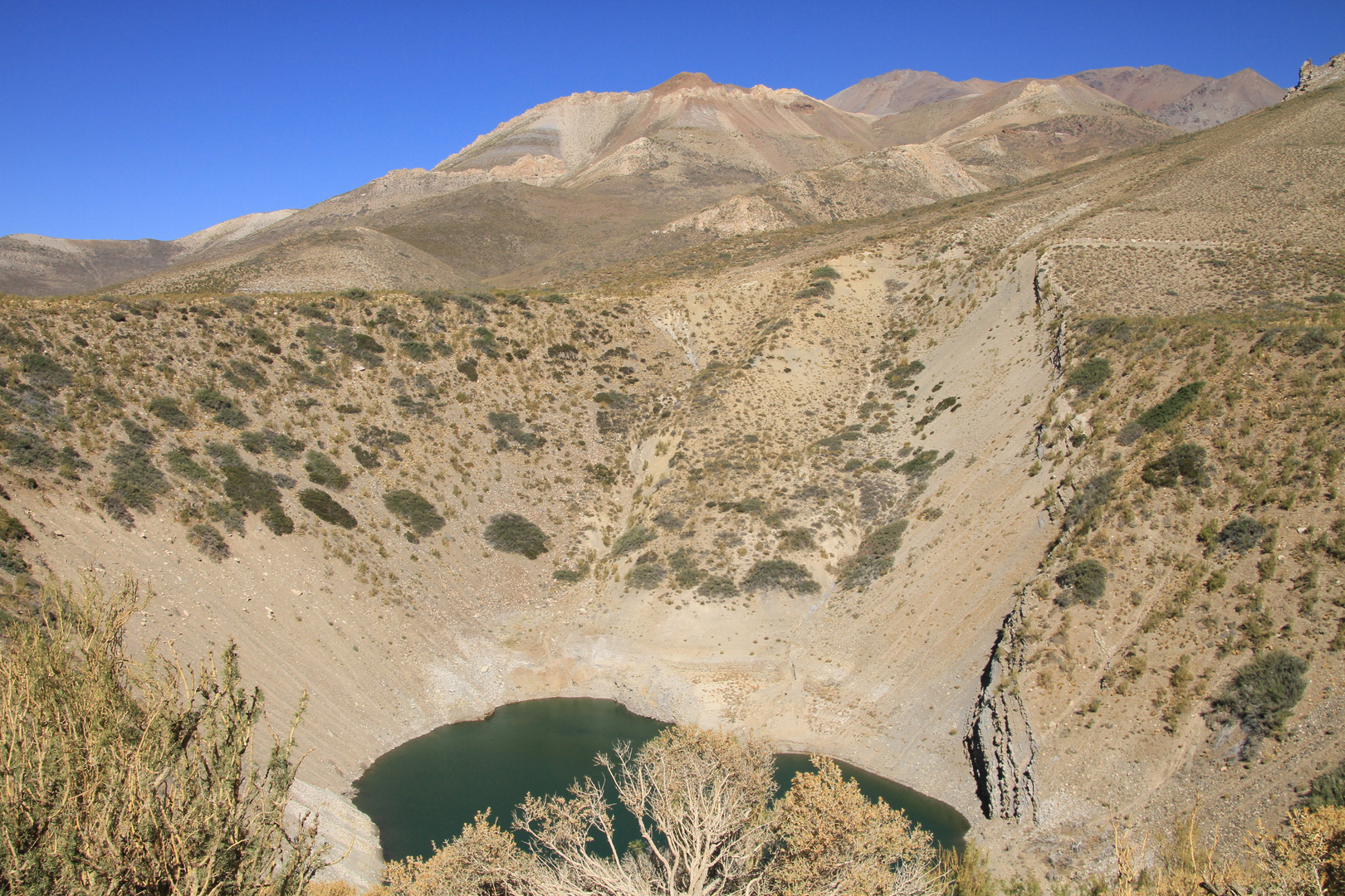 Pozo de las Animas (eingestürzte Kalkhöhlen, Valle Hermosa, Argentinien)