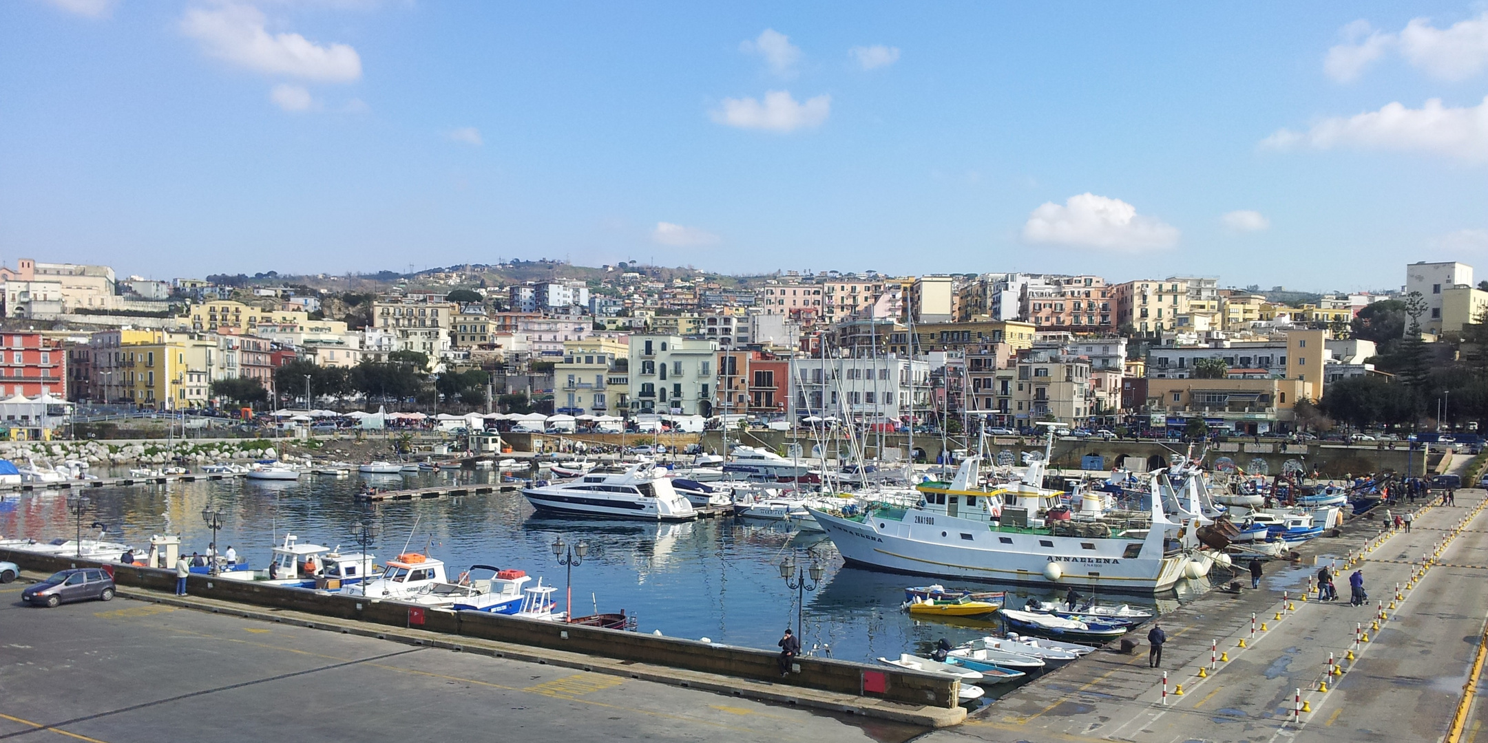 Pozzuoli Hafen