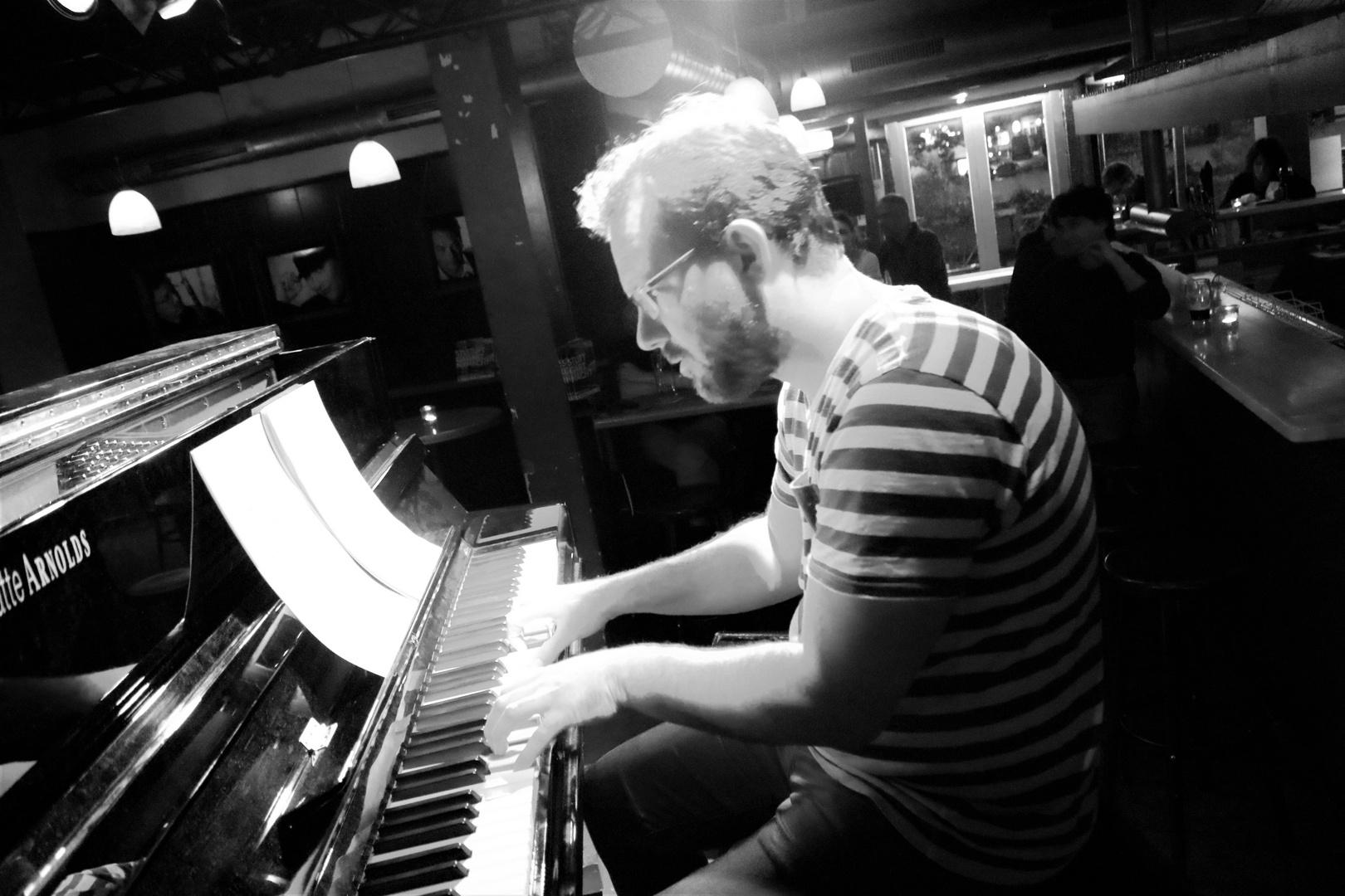 PP JAZZ Piano Heckeler inSW Stgt - - IMG_3740_inSW_D83