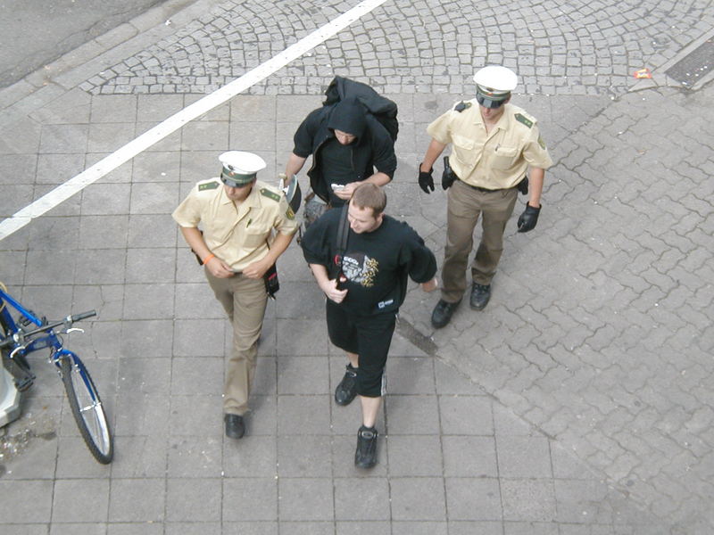 P&P ... Punks und Polizei (Teil 1)