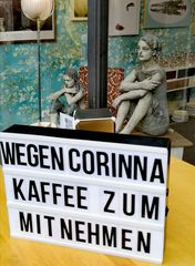 PP street CORINNA zum KAFFEE FR p20_21_47-.col