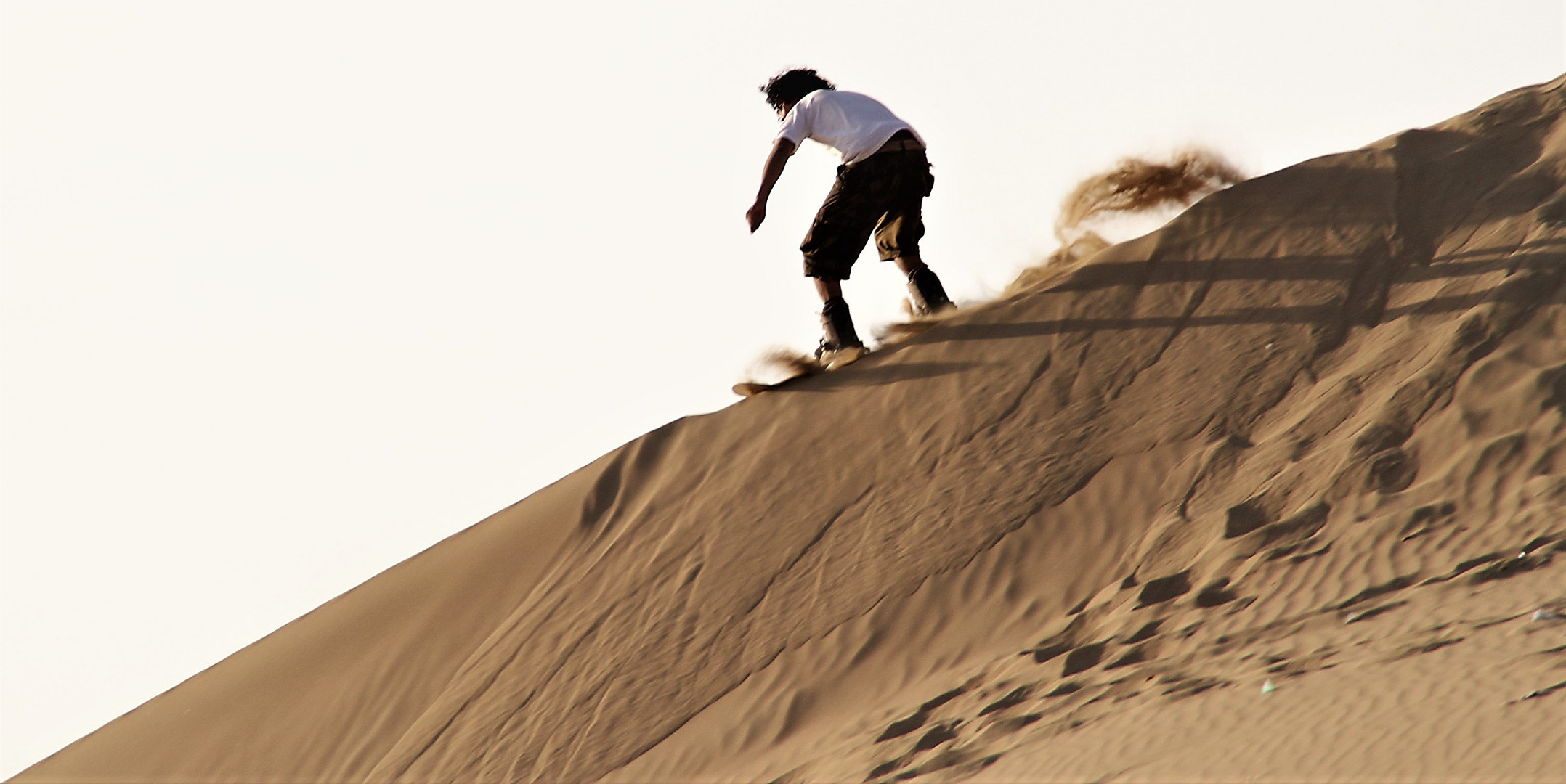 PP surfer sand_Peru_8992_color