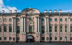 Prachtsbau am Nevskij Prospekt