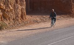 P_Radfahrer Maroc c75d-0203-col