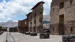 Präinkastätte Raqchi -  Viracocha Tempel - Peru