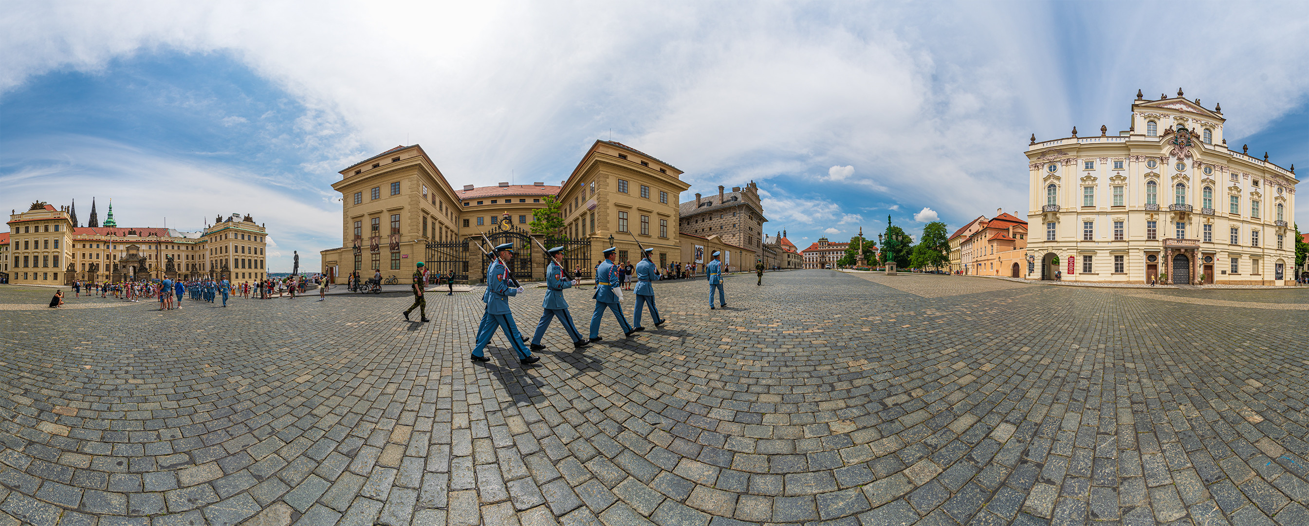 Prag - 12 Uhr mittags