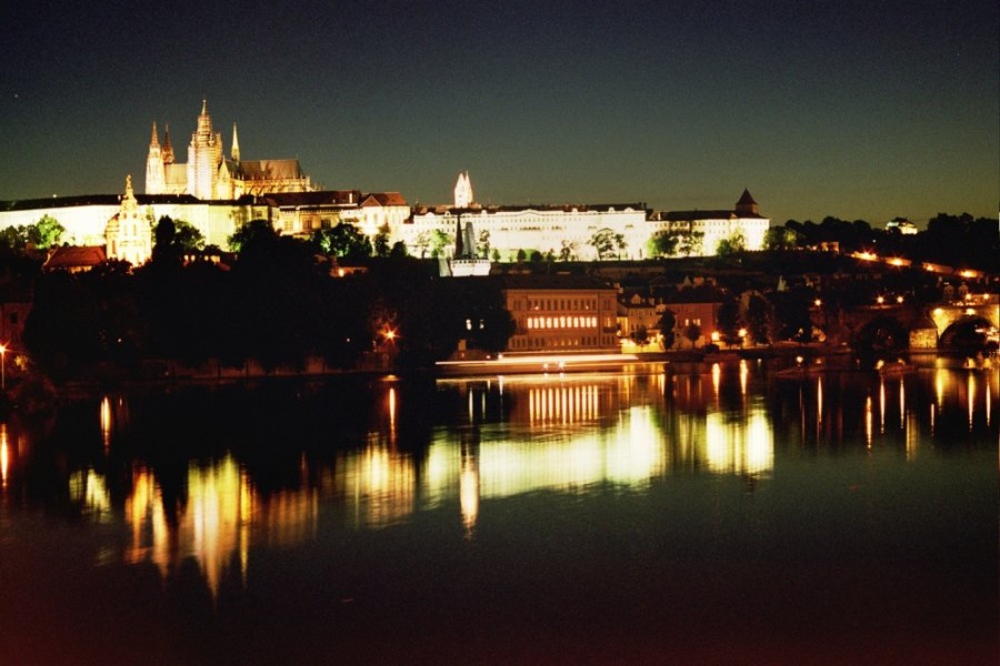 Prag bei Nacht