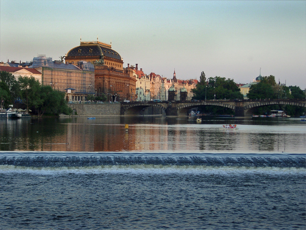 Prag - die goldene Stadt am Abend