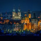PRAG: Hundert Türme an der Moldau