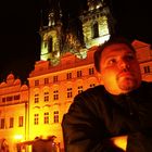 Prag im Hintergrund