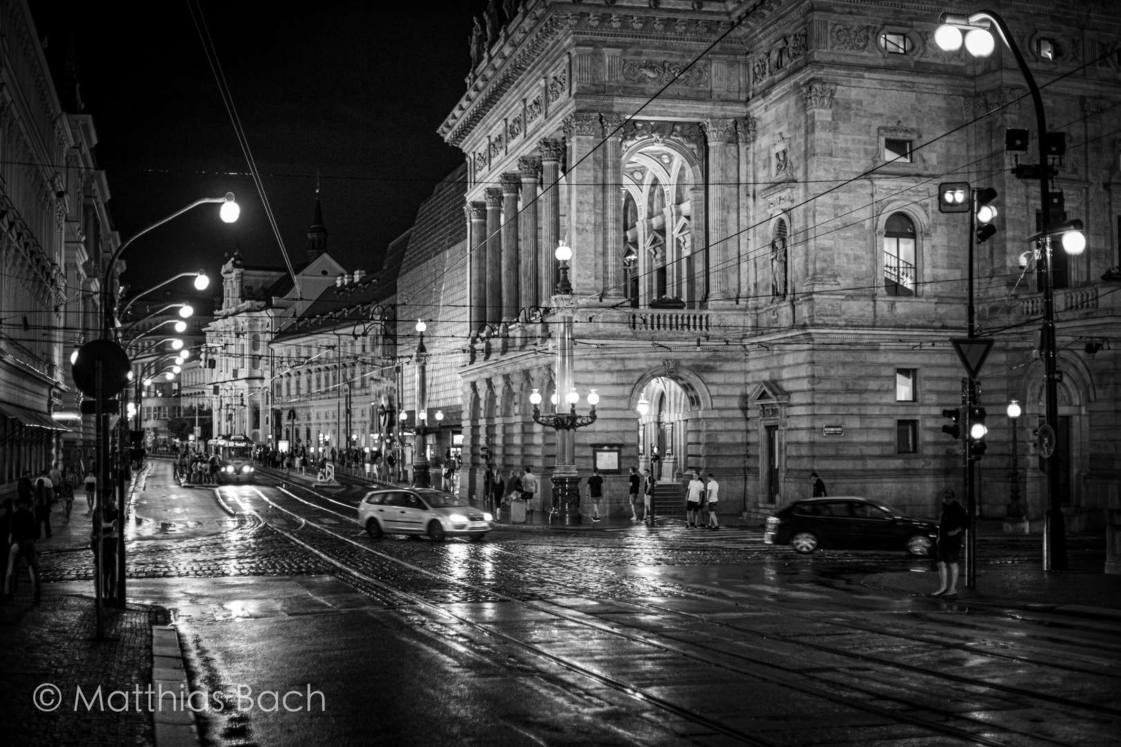 Prag in der Nacht, Straßen