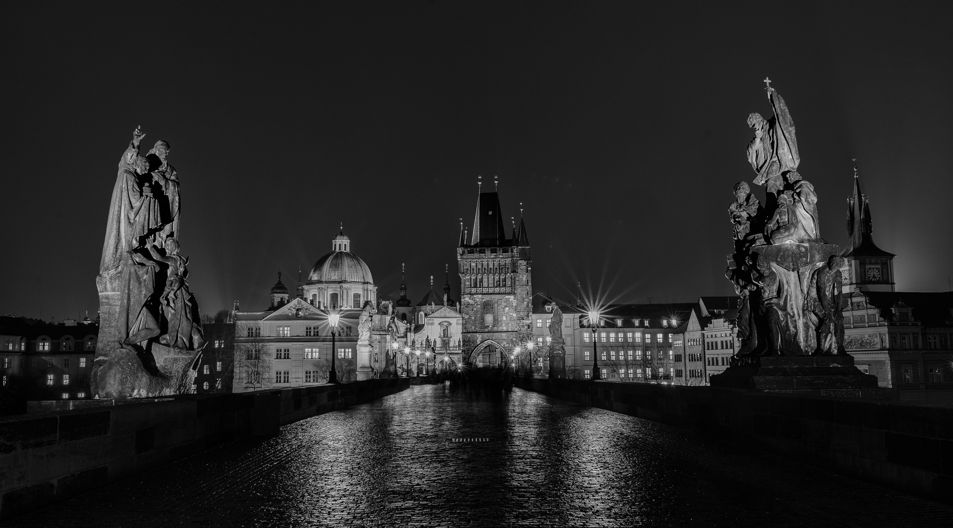 Prag Karlsbrücke bei Nacht