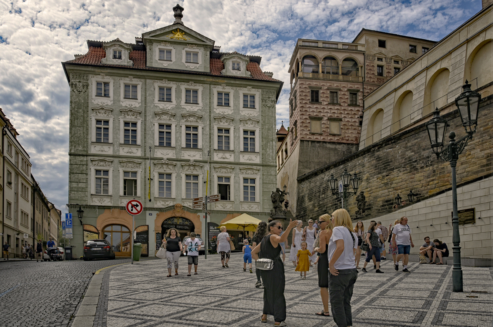 Prag nostalgische Altstadt hat viel zu bieten