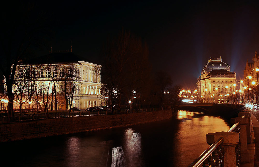 PRAG OPER