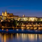 Prag zur blauen Stunde