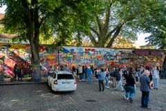 Praga, la storia del Muro di John Lennon