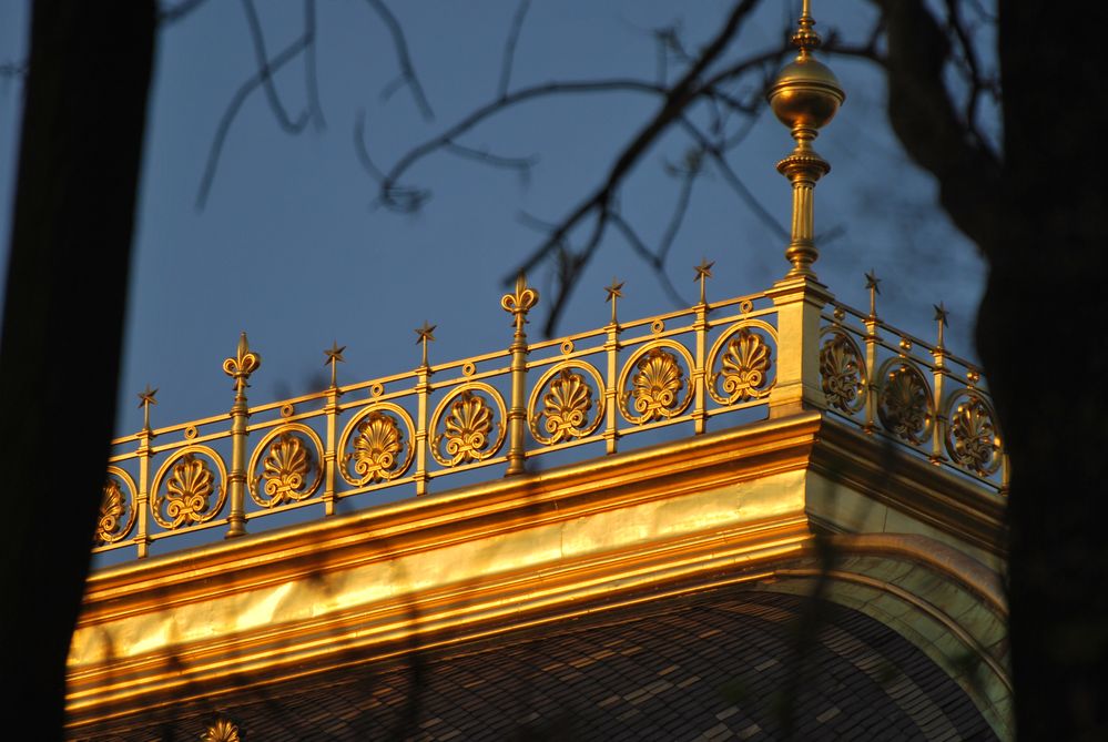 PRAGA - PRAGUE Tramonto sul tetto - Sunset on the roof