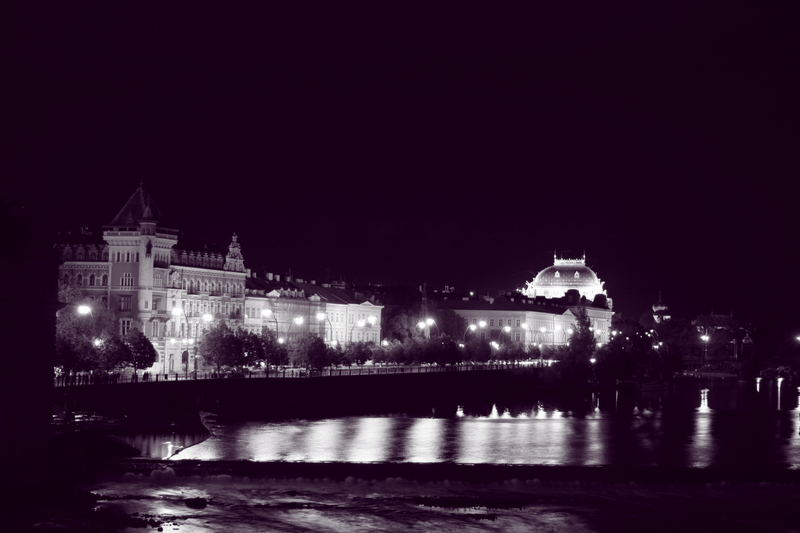 Praga,panorama notturno b&n 4