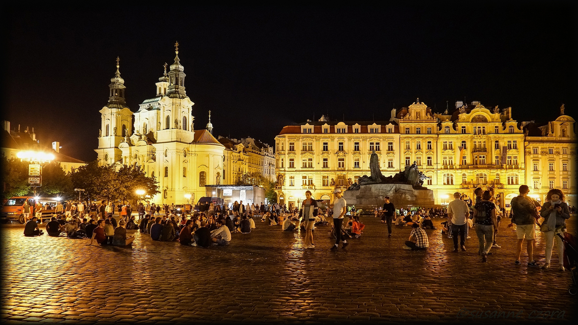 Prager Marktplatz um Mitternacht