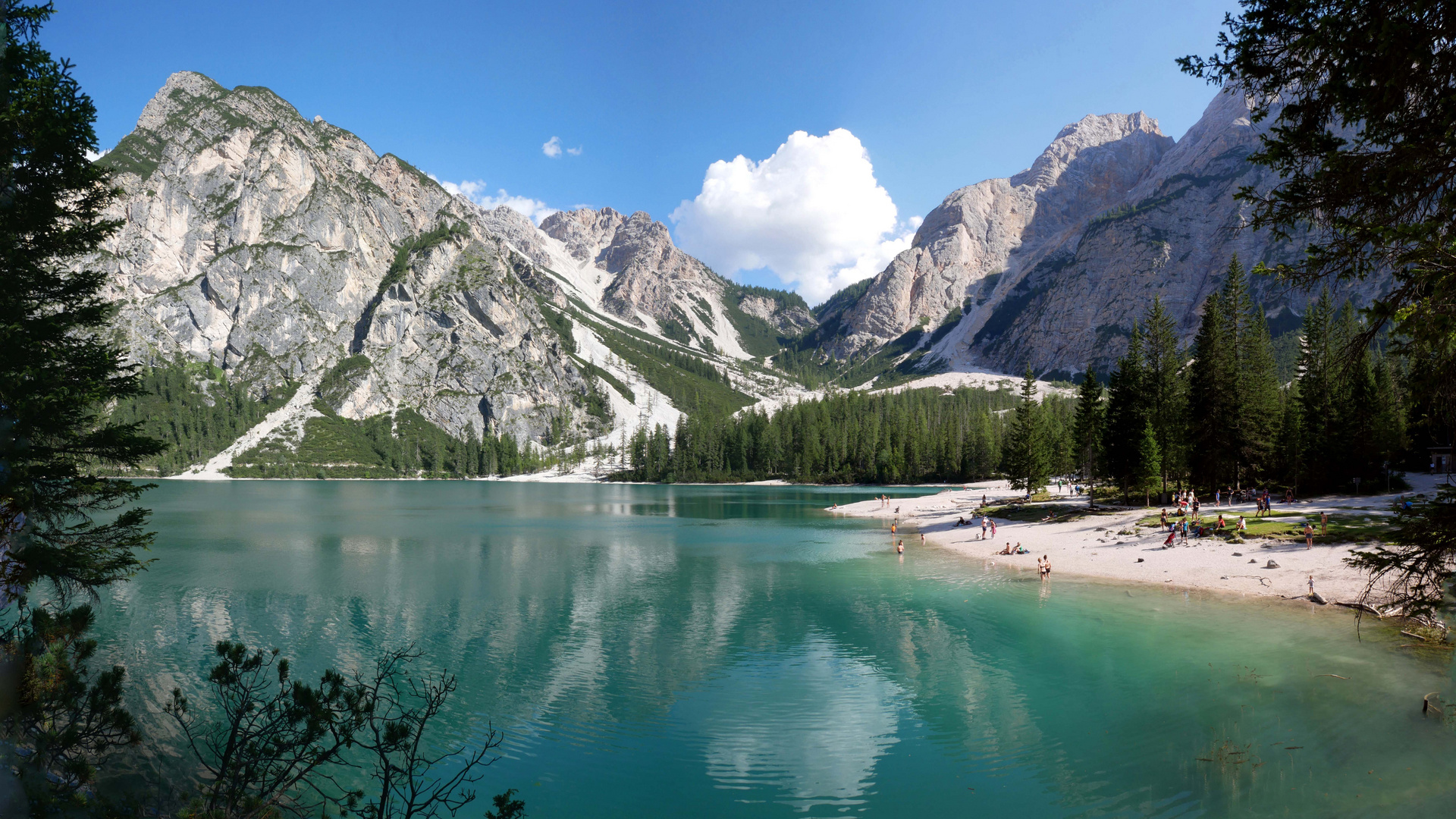 Pragser Wildsee im Sommer