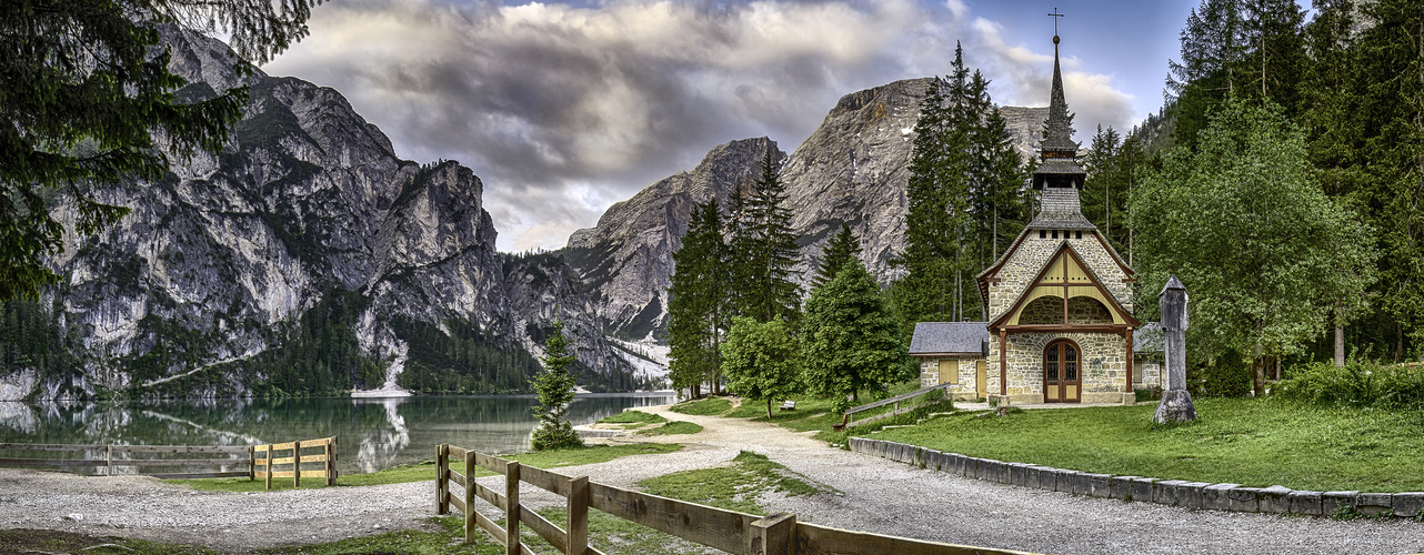 Pragser Wildsee Kirche