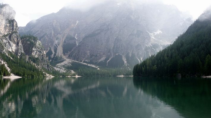 Pragser Wildsee nach dem Regen