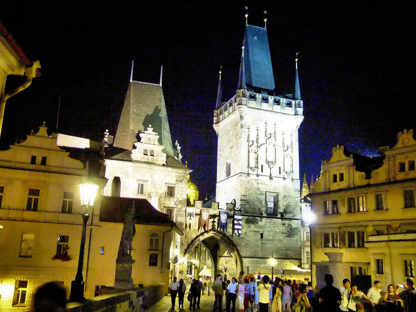 Prague nocturne. 2.