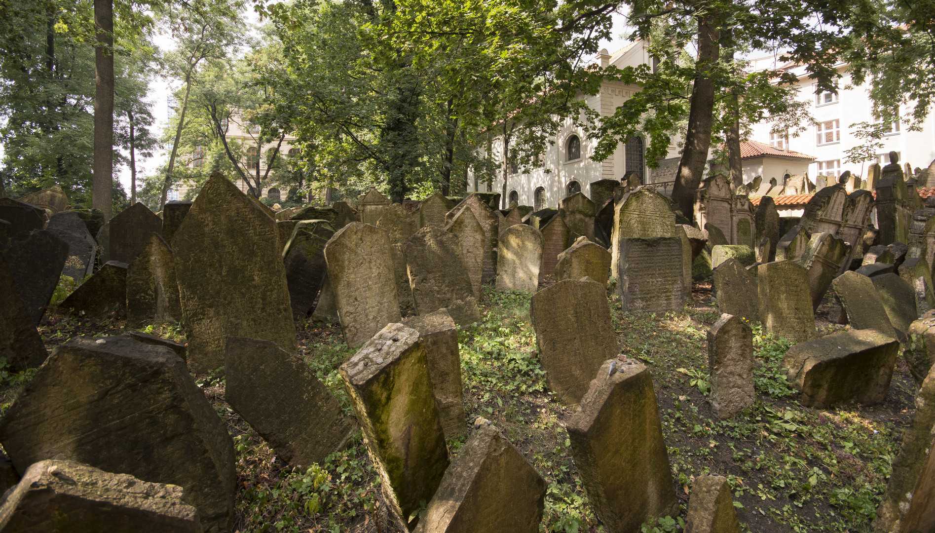 Praha - Josefov - Pinkasova synagoga - Cemetery - 01