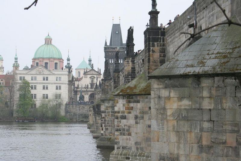 Praha, Karluv most (Charles Bridge).