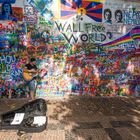 Praha - Malá Strana - Lennonova zed (Lennon Wall) - 01