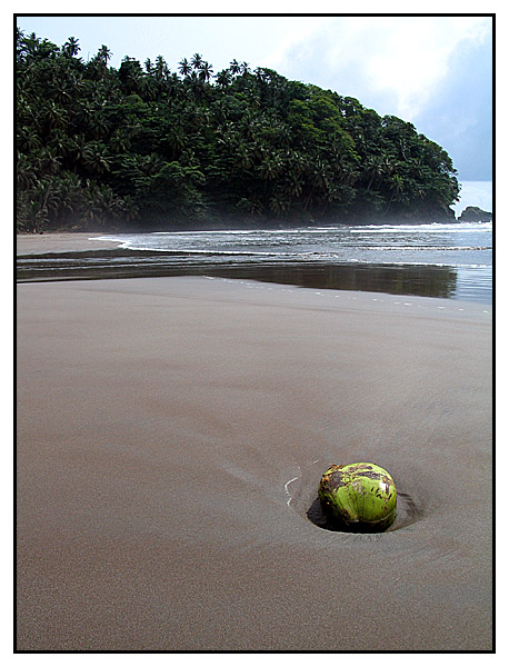 Praia das Sete Ondas - São Tomé e Príncipe