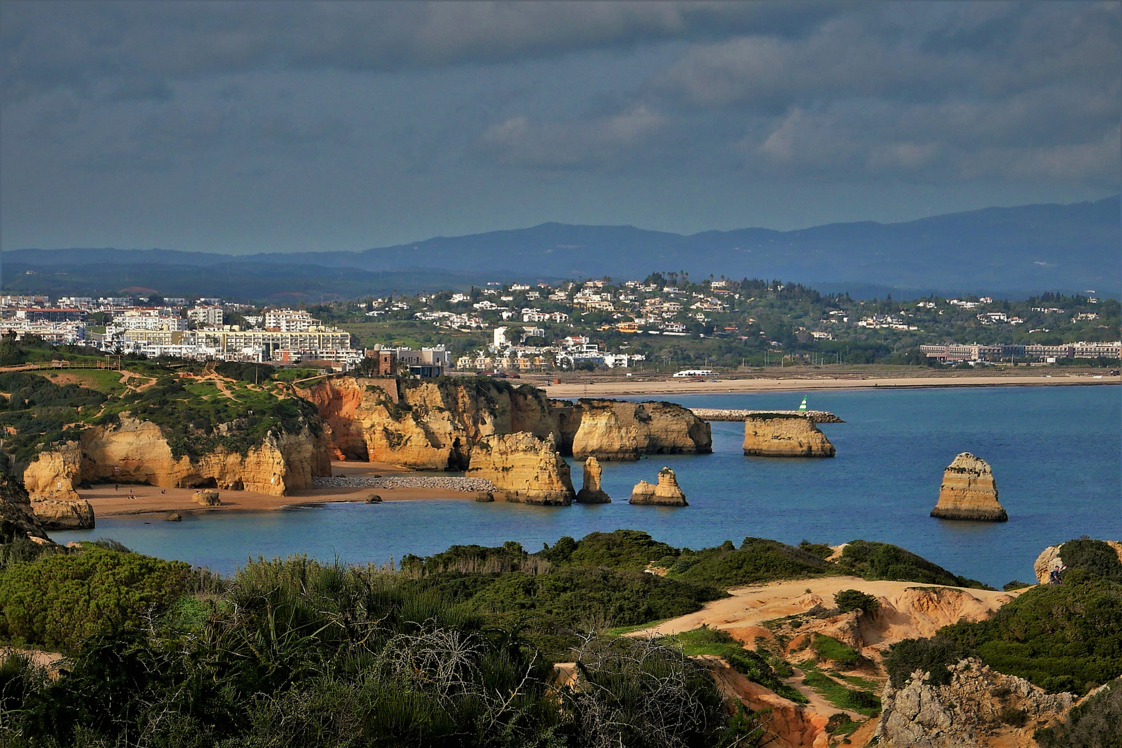 Praia Dona Ana