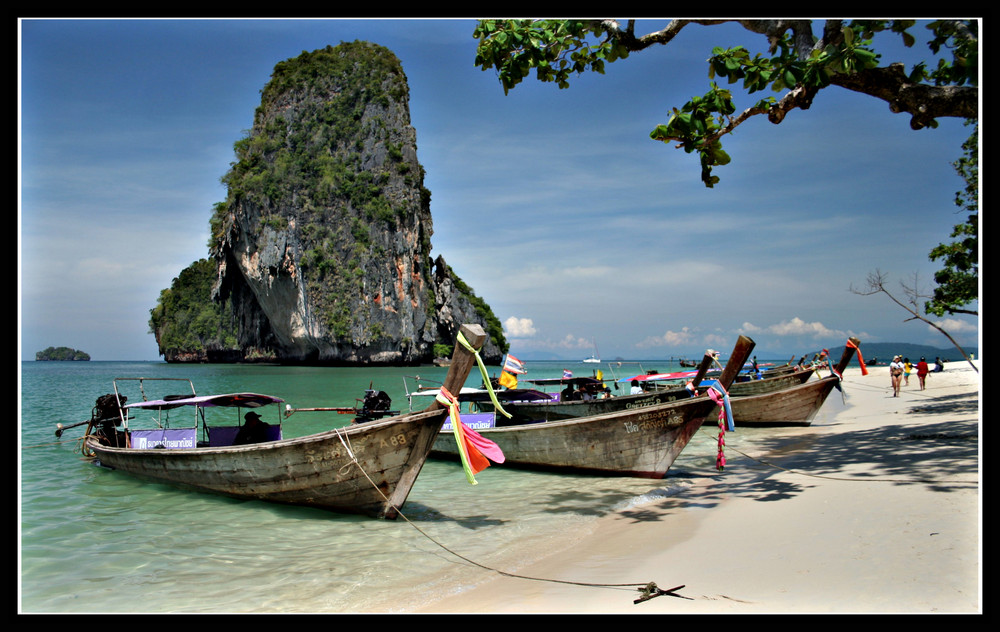 Pranang Cave Beach - Krabi / Thailand