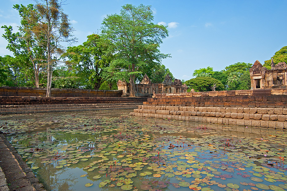 Prasat Muang Tam II