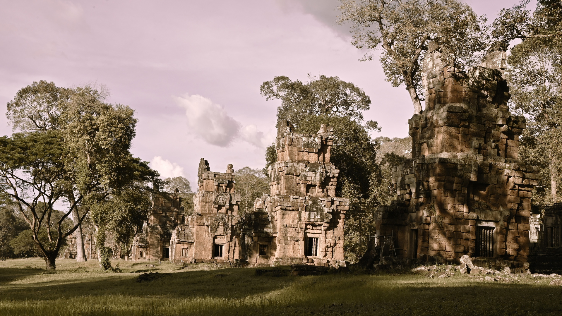 Prasat Suor Proat