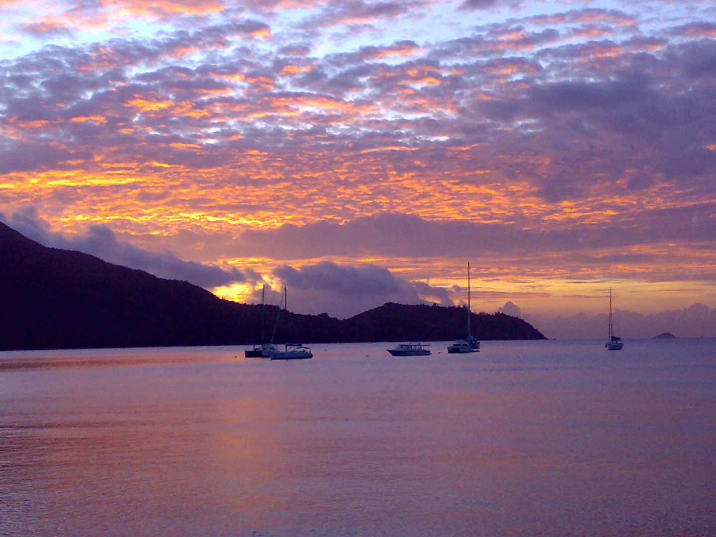 Praslin red skies (Praslin, Seychelles, 2002)