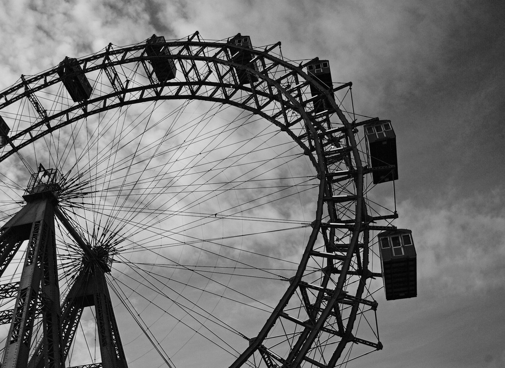 Prater Wien - Das Riesenrad dreht sich verlassen