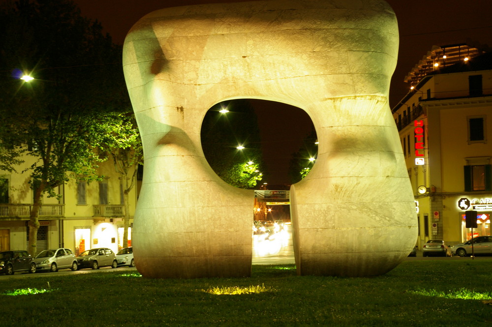 Prato, Henry Moore