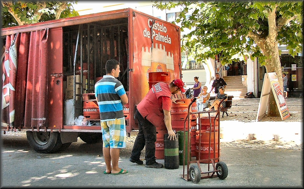 Preferisco vedere lavorare a lavorare....sono un portoghese vero.