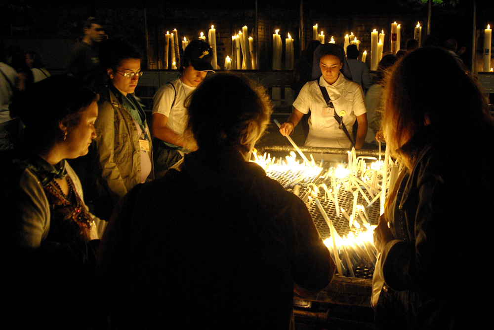 Preghiera a Lourdes