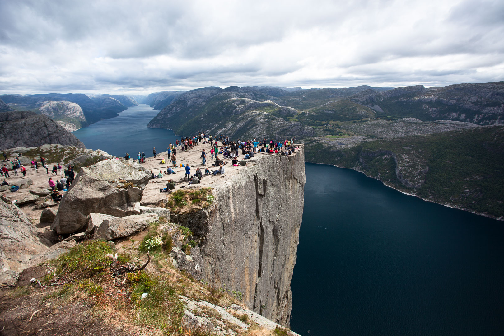   Preikestolen