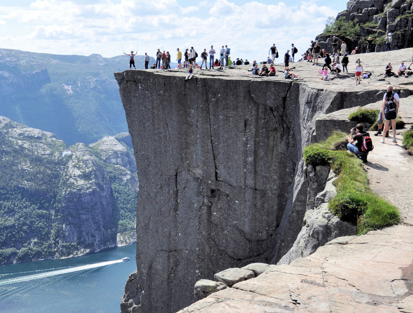 Preikestolen