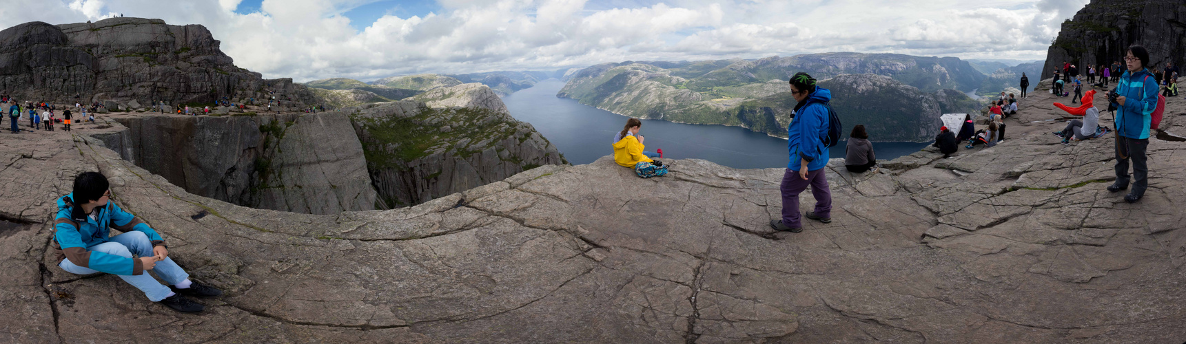 Preikestolen II