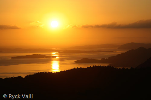 Preikestolen sunset