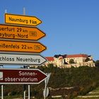 Preisfrage: Wie heißt die Burg im Hintergrund? :-D